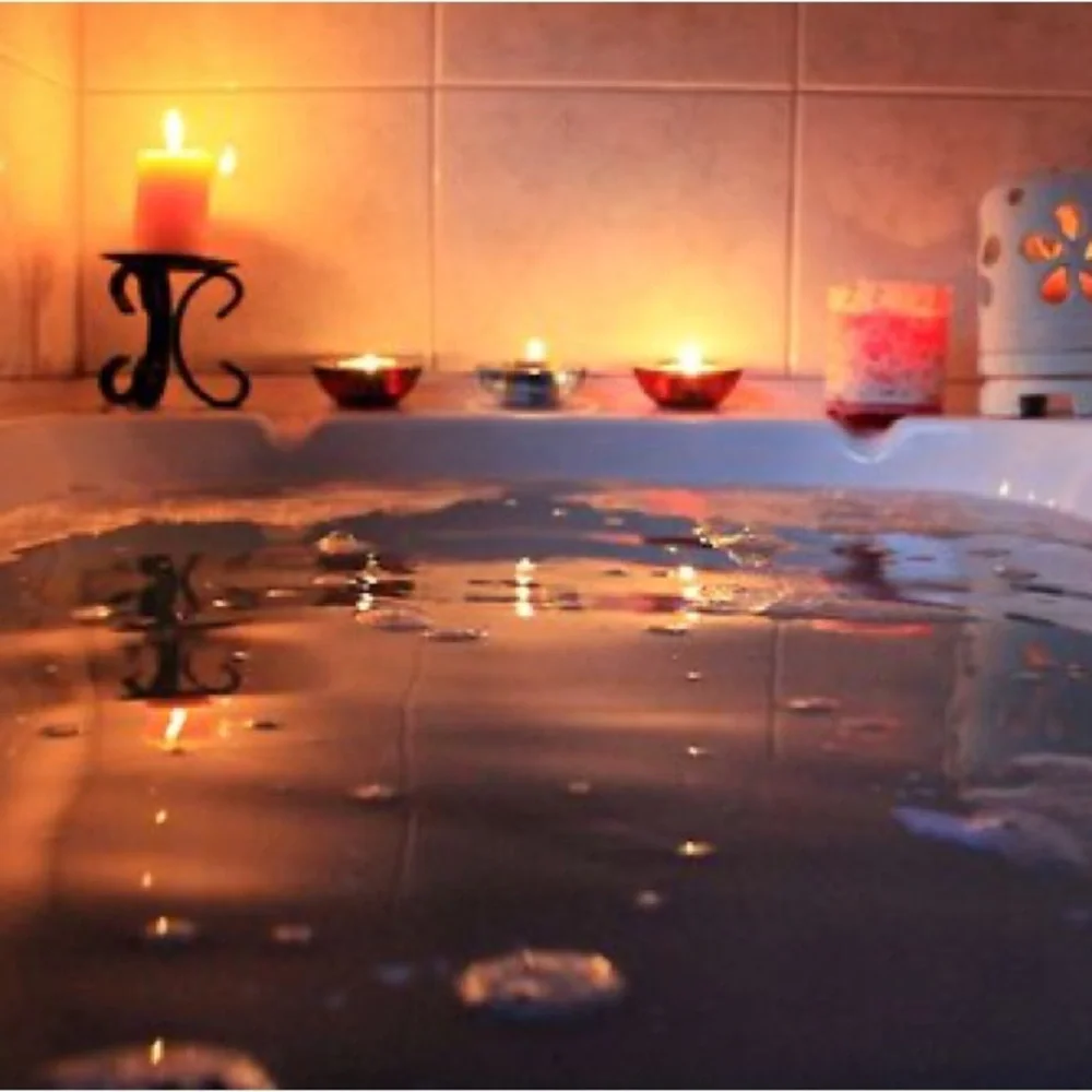 Jennifer’s Body Bath - luxurious oatmeal milk bath powder scented with lavender. - Picture 5 of 6